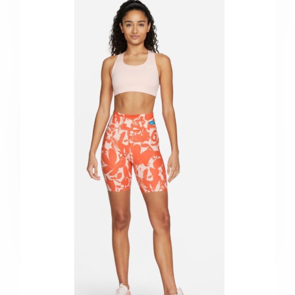 NWT (S) Nike one Luxe training Bike shorts/tights “Icon Clash”